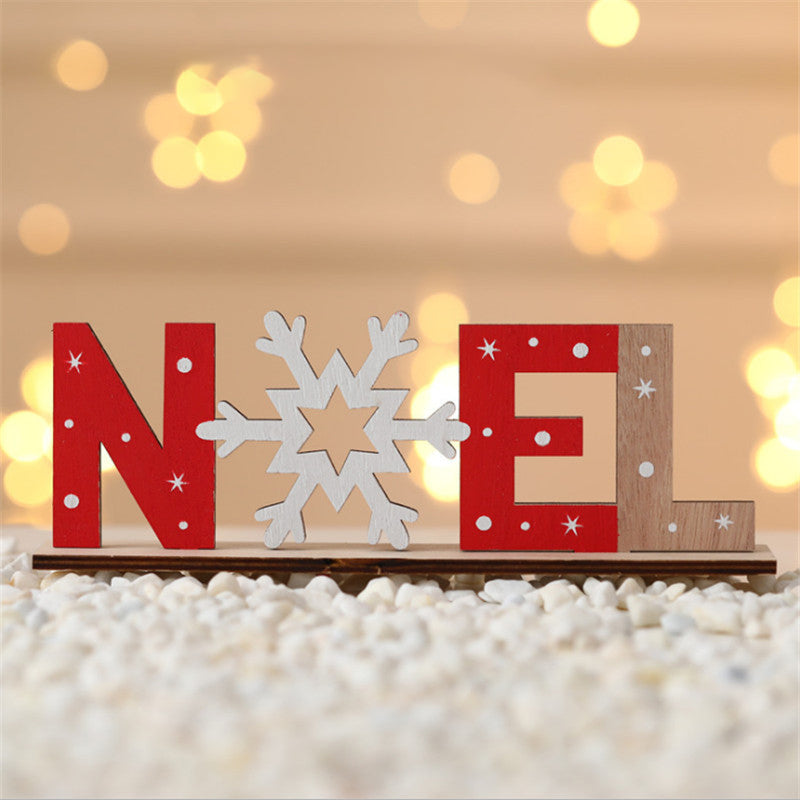 Handbeschilderde houten kerstdecoratie met kerstfiguren