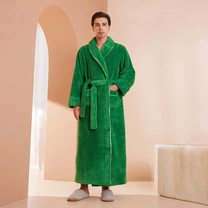 Badjas van dikke flanel fleece met kraag en strikceintuur
