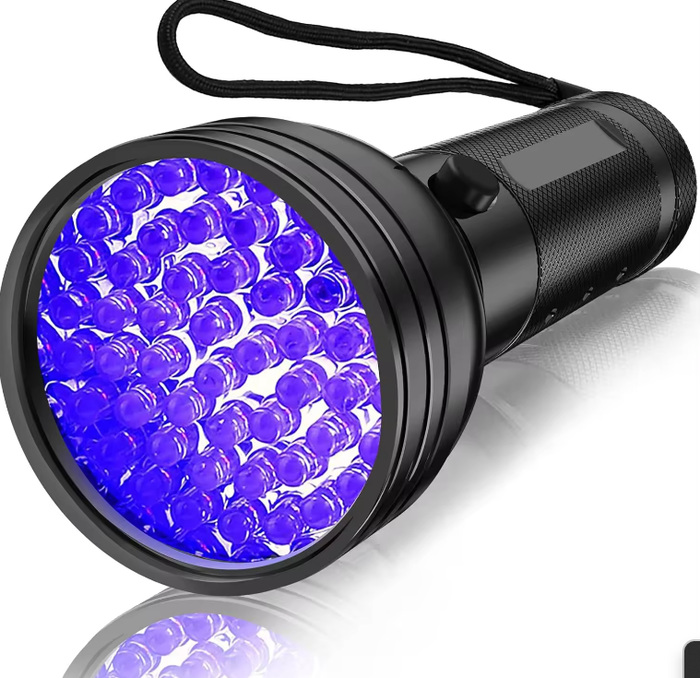 Hollevo™ UV-zaklamp met 51 LED's voor het vinden van huisdiervlekken