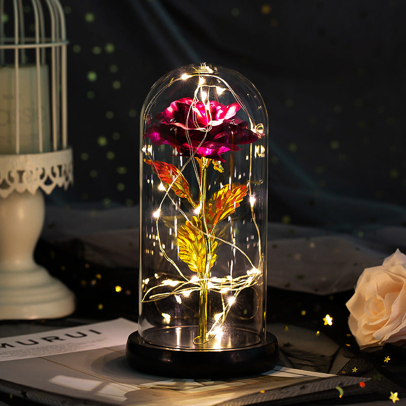 Roos onder glazen stolp met ledlicht, romantisch cadeau