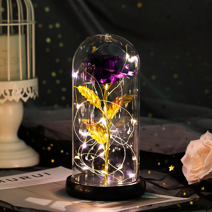 Roos onder glazen stolp met ledlicht, romantisch cadeau