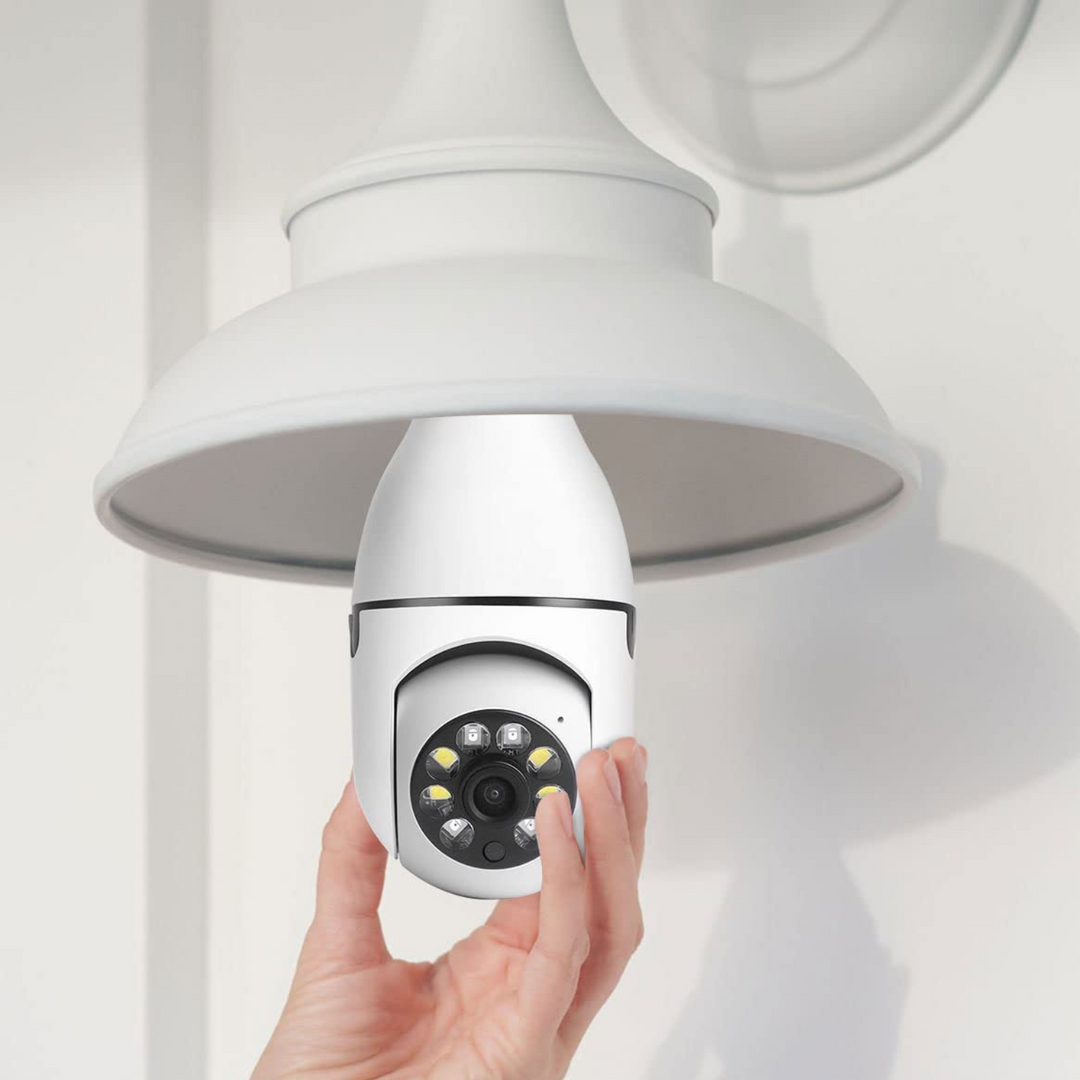 Wifi-beveiligingscamera in een lamp met nachtzicht