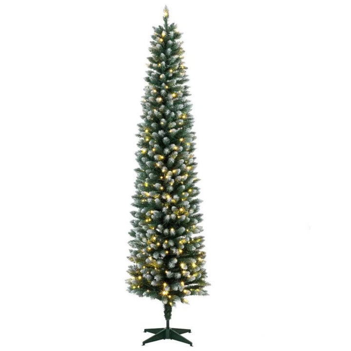 Smalle kerstboom met witte puntjes en lichtjes