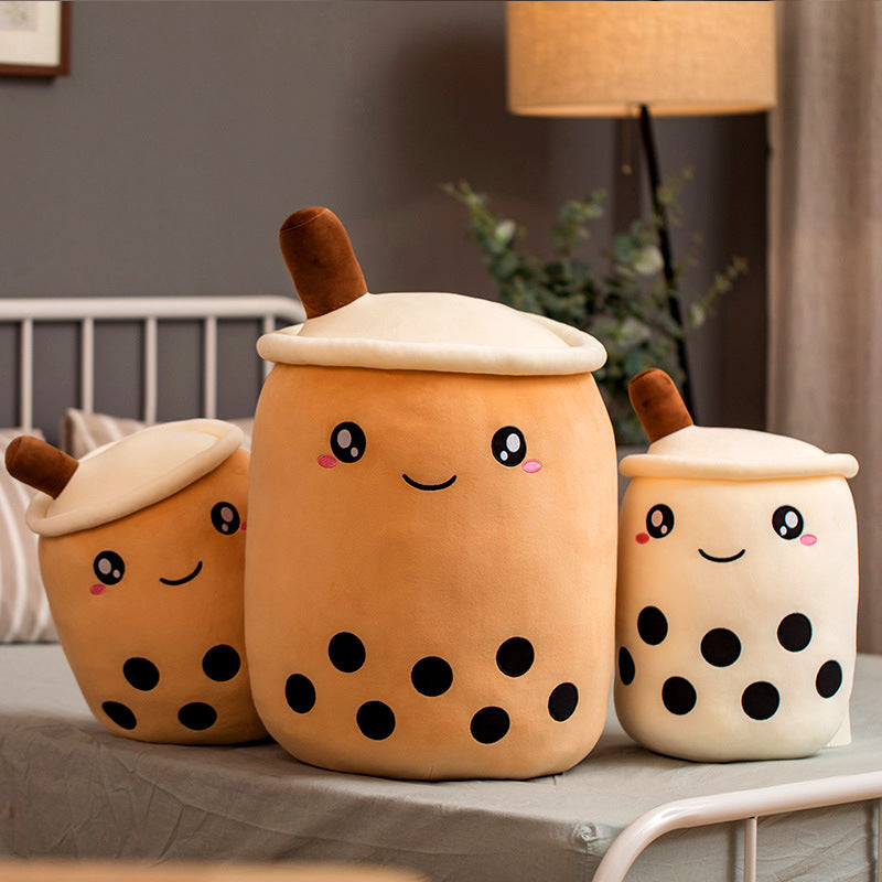 Bruine bubble tea knuffel met geborduurd gezicht