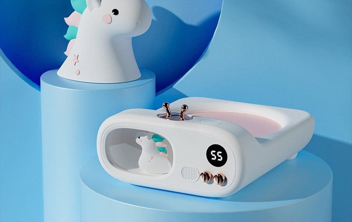 Bekerwarmer in tv-vorm met figuurtje