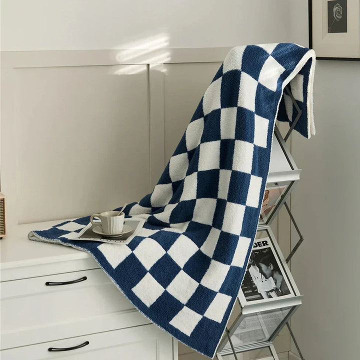 Zachte marineblauwe plaid voor knusse momenten