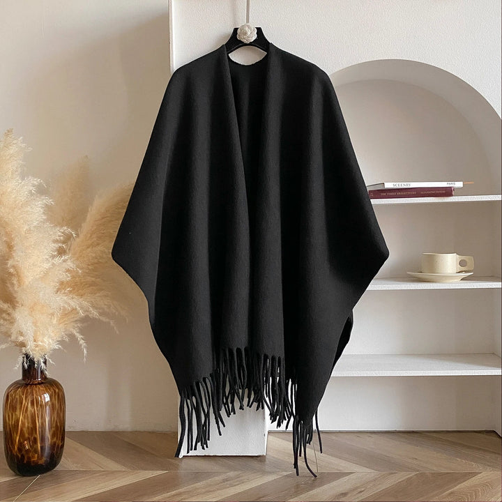 Omslagdoek met kwastjes voor dames – zacht en elegant