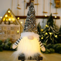 Hollevo™ Lichtgevende kerstkabouter met warmwitte LED-gloed