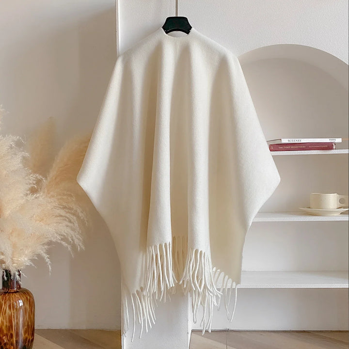 Omslagdoek met kwastjes voor dames – zacht en elegant