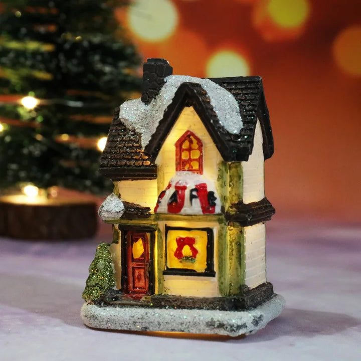 Verlicht kersthuisje met led en besneeuwd dak voor je kerstdorp