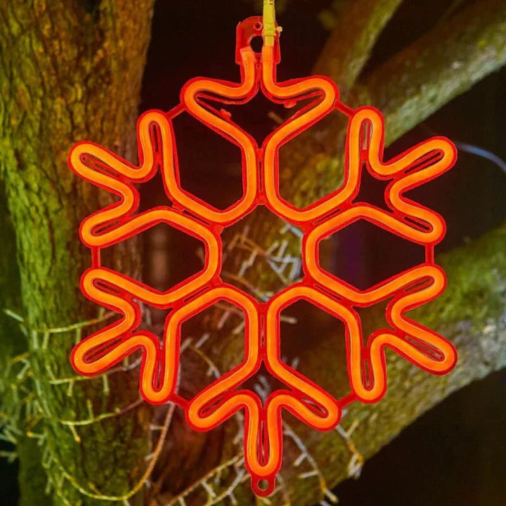 Berijpte led-sneeuwvlok voor binnen en buiten