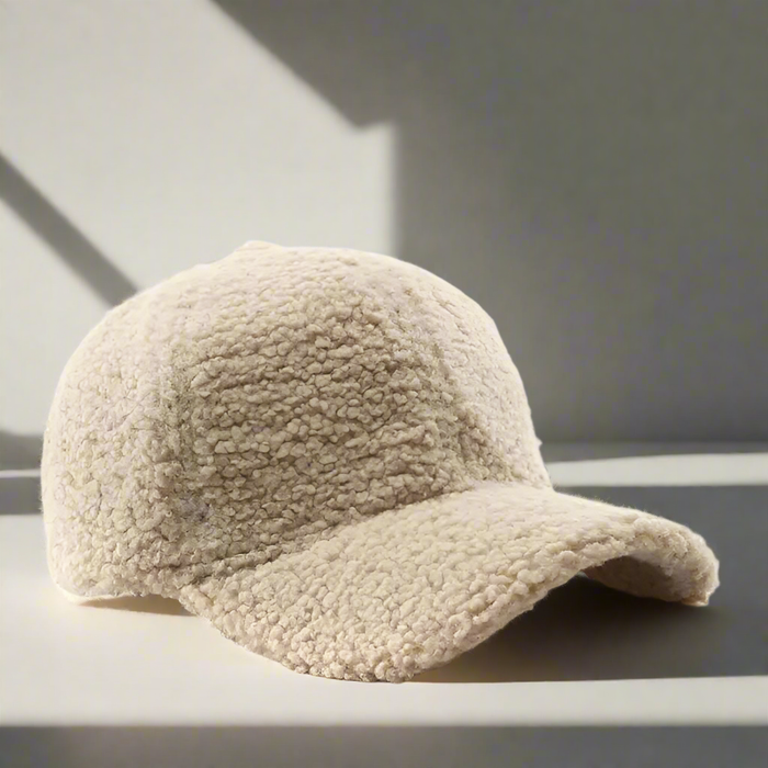 Hollevo™ Pluizige teddymuts die je hoofd en oren lekker warm houdt