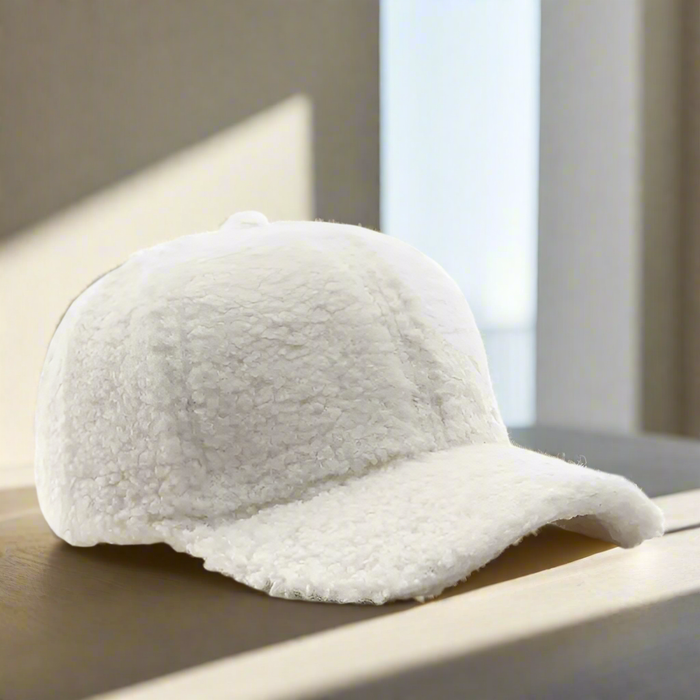 Hollevo™ Pluizige teddymuts die je hoofd en oren lekker warm houdt