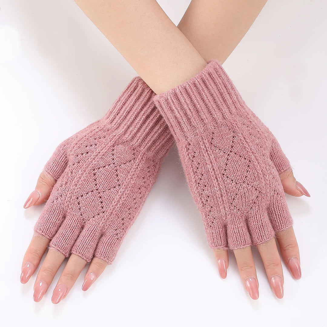 Zacht gebreid vingerloos handschoenen voor de winter
