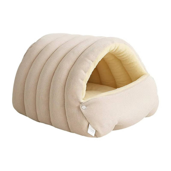 Gesloten kattenmand voor de winter met fleece en wasbare hoes