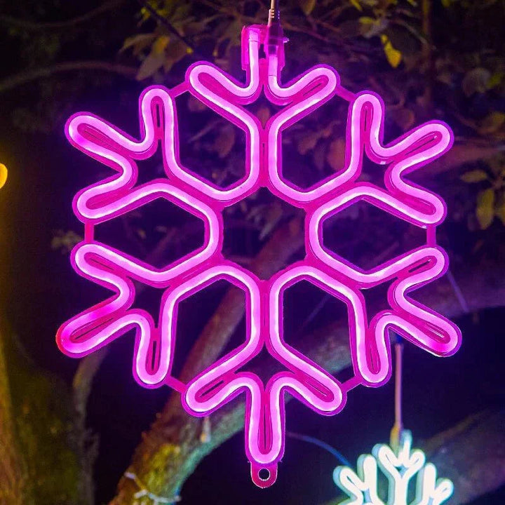 Berijpte led-sneeuwvlok voor binnen en buiten