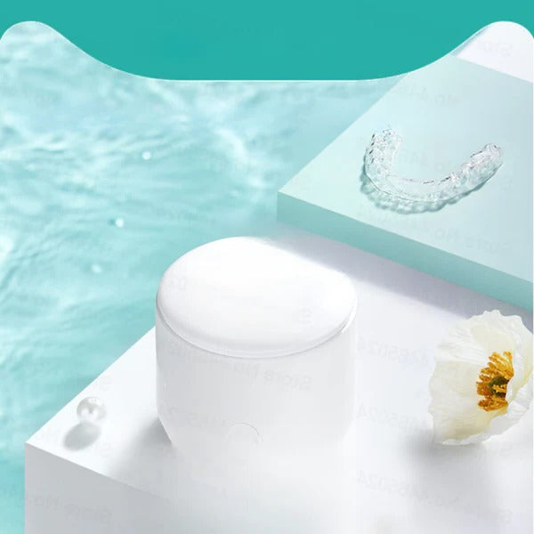 Compacte ultrasoon reiniger voor sieraden, beugels en brillen