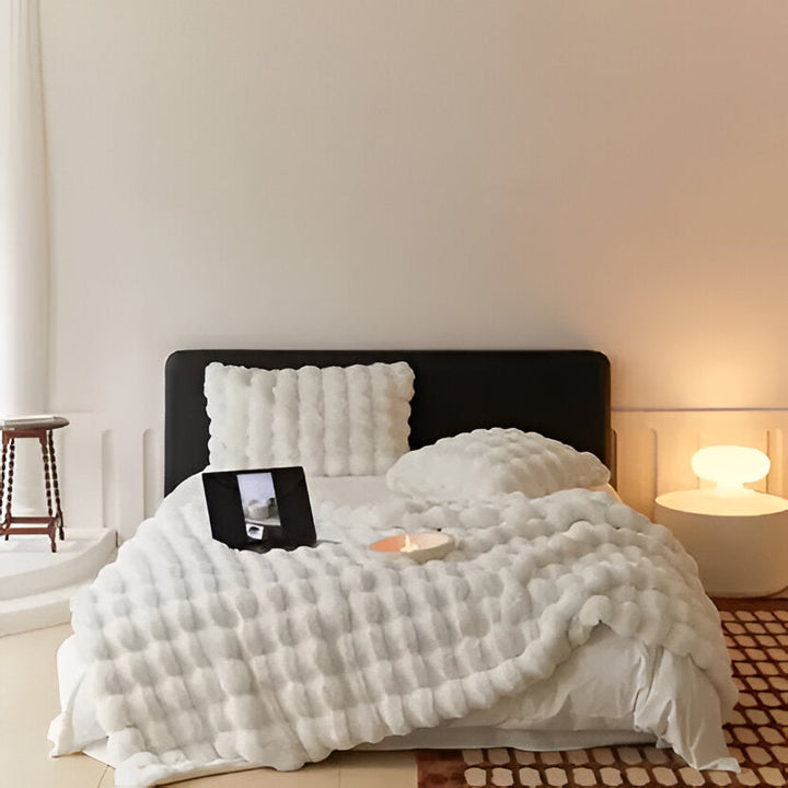Zachte pluche deken voor alle seizoenen met strak design