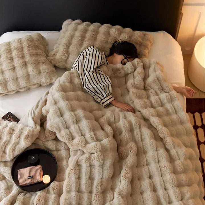 Zachte pluche deken voor alle seizoenen met strak design