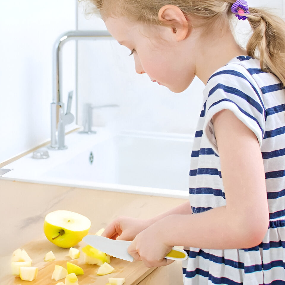 Kookset voor kinderen met 13 veilige keukenhulpjes
