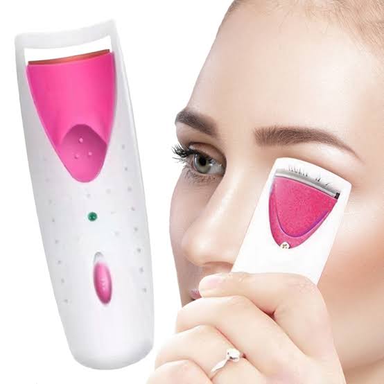 Hollevo™ Verwarmde wimperkruller voor een krul die lang blijft zitten