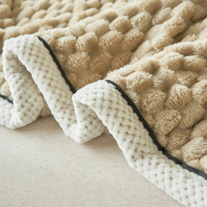 Zachte plaid met bubbelstructuur, licht als een wolkje