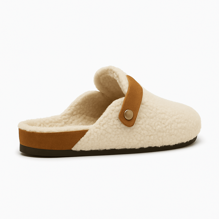 Pantoffels van natuurlijke schapenwol met antislip zool
