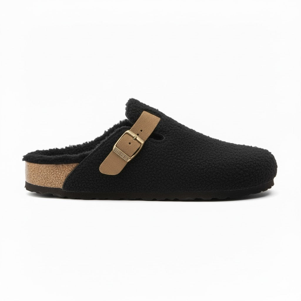 Pantoffels van natuurlijke schapenwol met antislip zool
