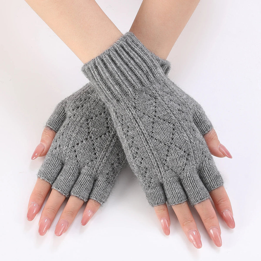 Zacht gebreid vingerloos handschoenen voor de winter