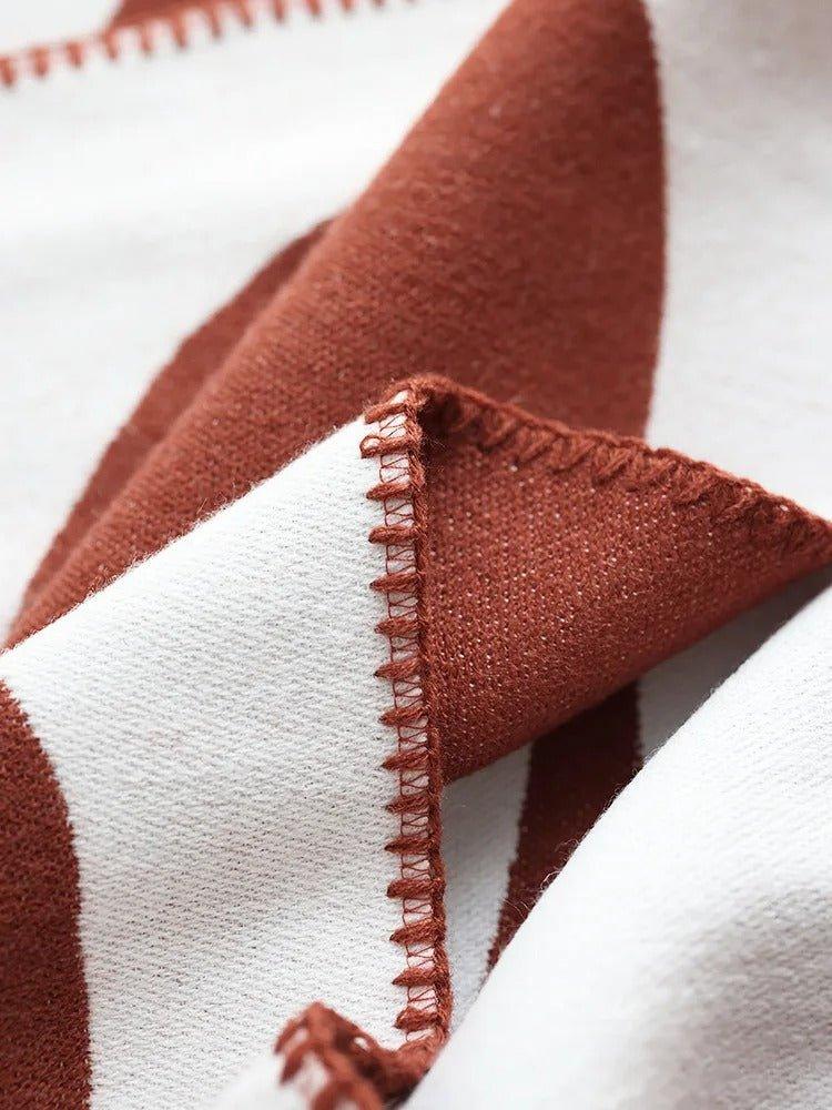 Boho plaid met abstract patroon in Scandinavische stijl
