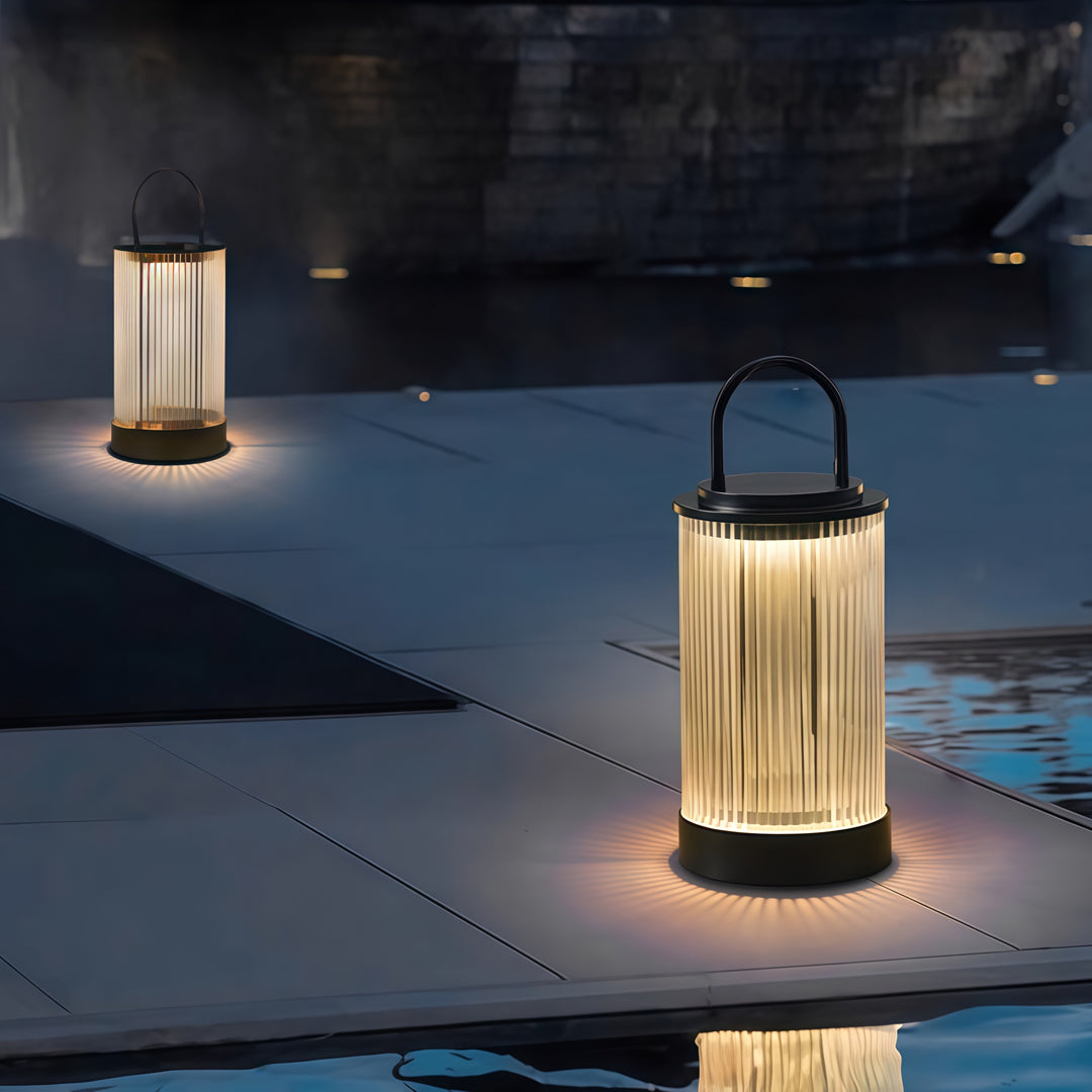 Moderne draagbare terraslamp met warm ledlicht en IP65