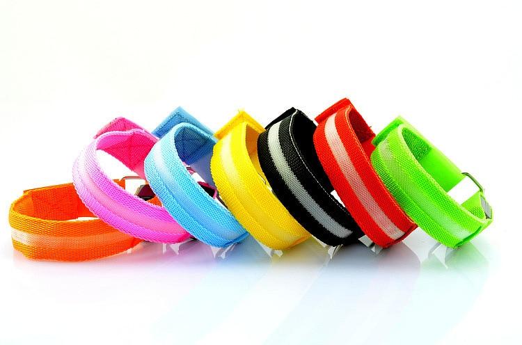 Oplichtende led-sportband voor hardlopen en fietsen
