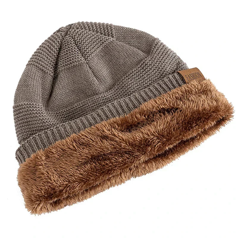 Luna warm winter muts – zacht gebreid met fleecevoering